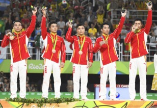 体操男团失金背后，团队荣耀与责任共担