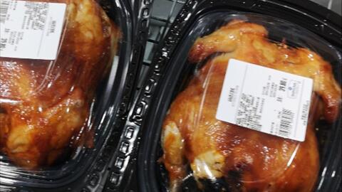 山姆烤鸡惊现异物，消费者食品安全担忧再度升级