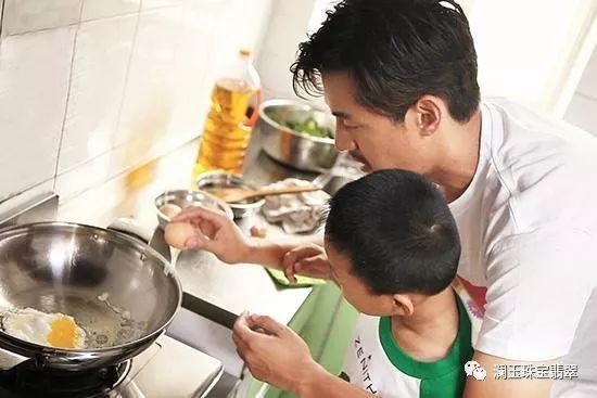 育儿厨房，与孩子共享的丸子制作乐趣