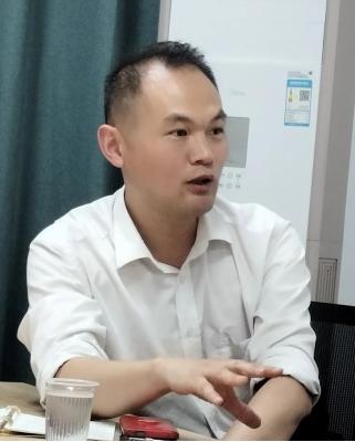 李维刚首次回应村民抢鱼事件，理性沟通，寻求和谐解决之道