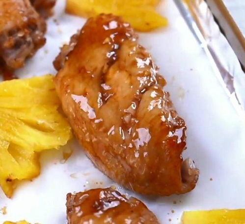 育儿与美食相结合，亲子共享的美味烤翅制作指南