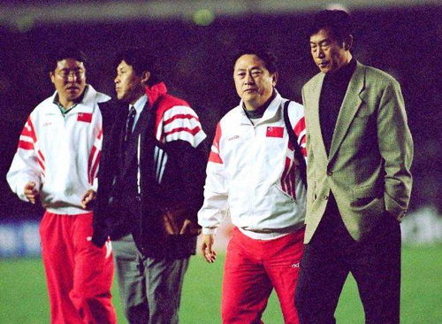 前国足主帅沉默14年的社媒爆了