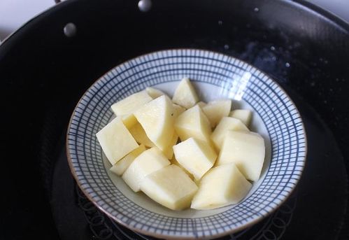西瓜皮的创意烹饪方法，让孩子爱上蔬菜