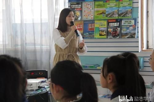 湖南小学困境，招不到生的背后与校长的回应