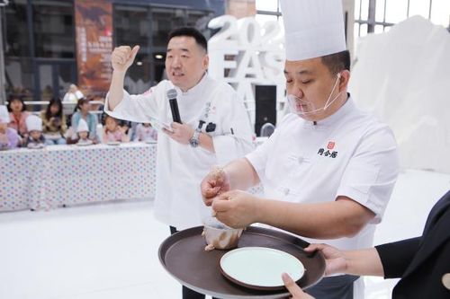 以爱为底，巧手烹饪——如何通过烹饪增进亲子关系