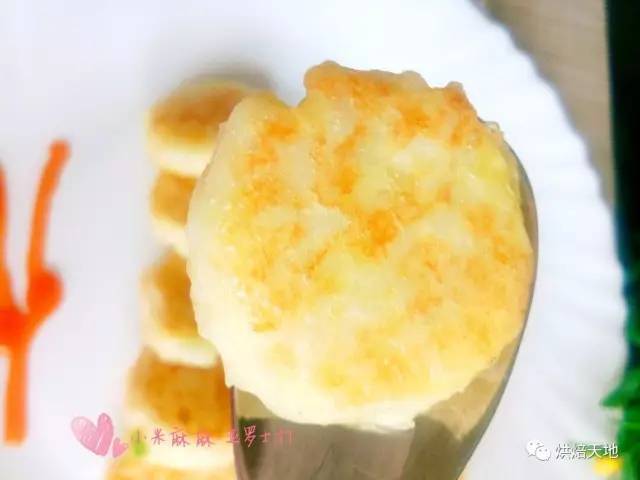 营养美味的鸡蛋土豆饼，让宝宝爱上早餐