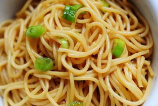 寓教于食——与孩子一起制作四川凉面，培养动手能力和饮食文化素养