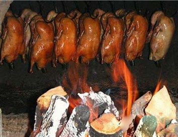 以育儿视角解读北京烤鸭的制作过程