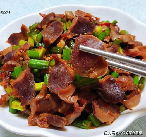 兼顾营养与美味——为孩子准备的健康版辣炒鸡胗