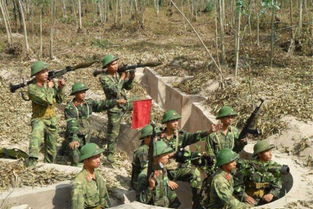 部队穿越哀牢山现场画面，忠诚与勇气的赞歌