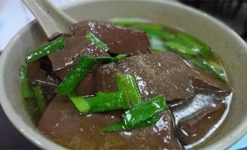 猪血煮豆腐，营养与安全并重的婴幼儿辅食选择