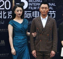 温情传递，何炅赠赵丽颖风吹半夏裁纸刀背后的故事