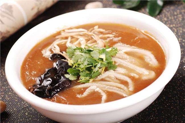 酸辣肚丝汤的做法与营养价值——为宝宝和家庭增添美味健康的饮食选择