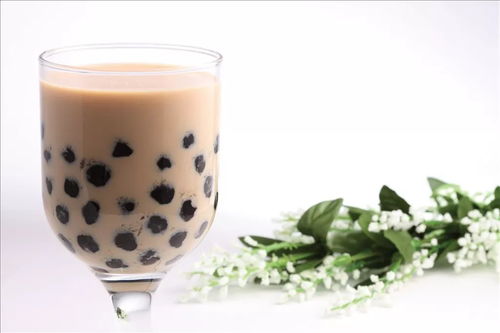轻松在家自制珍珠奶茶，享受浓郁香甜的美味时刻