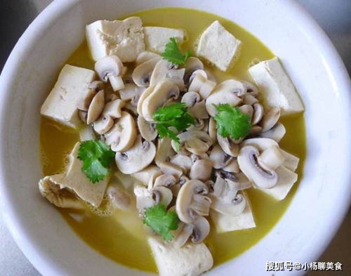 暖胃又暖心的鸡汤豆腐卷，餐桌上的温馨美味