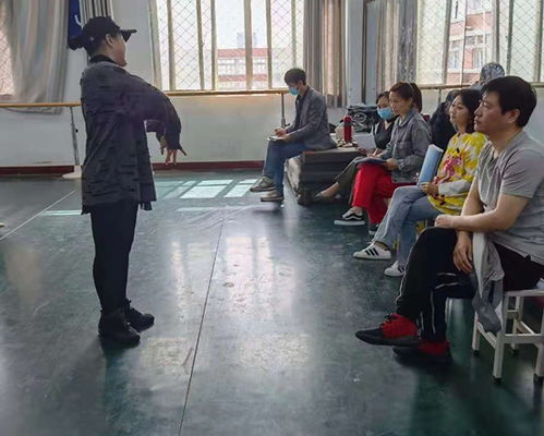 探索与成长，幼儿园玩具教学的实践与反思