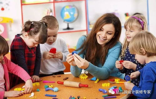 小班玩玩乐，培养幼儿社交与认知能力的黄金钥匙
