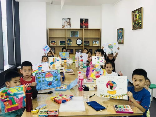 激发孩子想象力，创意游乐场活动图片素材的巧妙运用