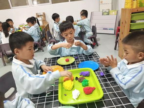 玩玩乐小班主题计划，激发幼儿兴趣，培养多元智能