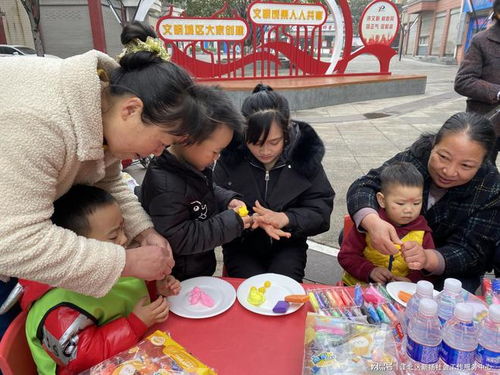 儿歌表演大公鸡，激发孩子创造力与表现力的亲子活动