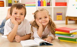 探索儿童游乐项目，英语表达与育儿指导