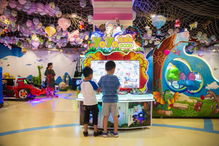 如何通过游乐场项目加盟连锁实现育儿与商业的双赢