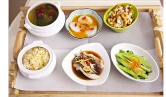 宝宝健康成长的营养秘诀，一日三餐食谱及营养特点