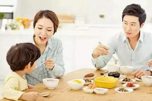 构建孩子健康饮食的基石，营养金字塔的图解与应用