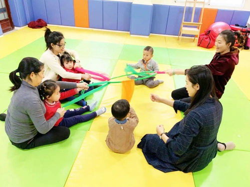 在游乐场中培养孩子的社交技能，互动小游戏的力量