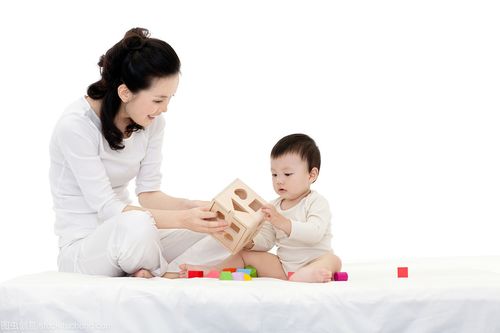 培养双语宝宝，如何在成长发育中融入英语教育