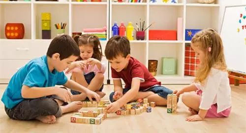 创意无限，打造孩子成长中的玩耍活动方案