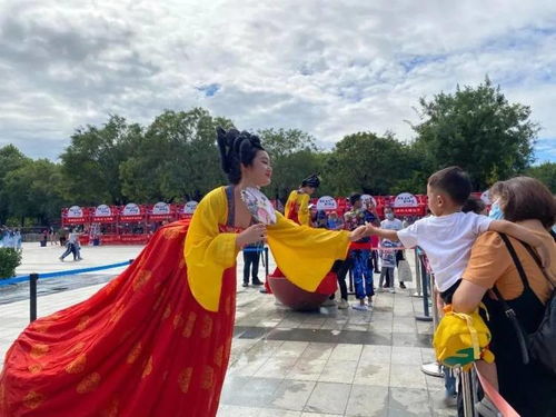 冬日里的欢声笑语，孩子们的冬季游戏与成长