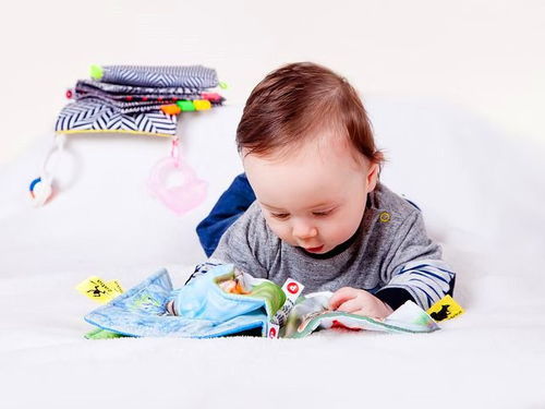 如何教孩子正确读写成长单词，育儿专家的实用指南