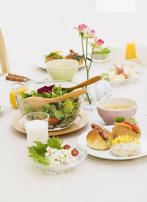 营养均衡与美味兼得，食品营养与食谱配餐的深入解析