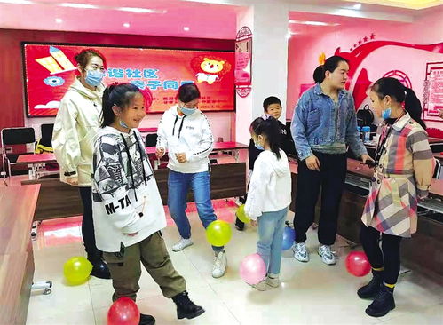 亲子同乐，轻松的娱乐活动促进家庭和谐