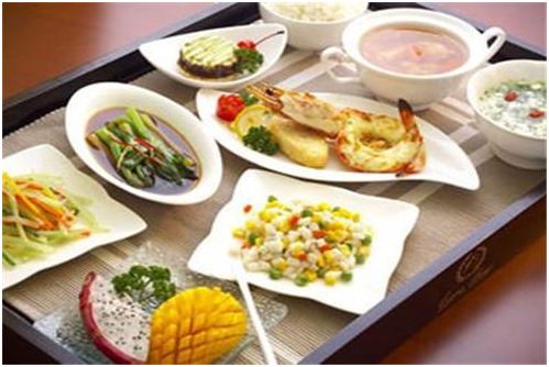 科学喂养，如何通过胃管为婴幼儿提供营养均衡的饮食