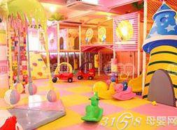 乐趣游戏中心，打造亲子互动的乐园