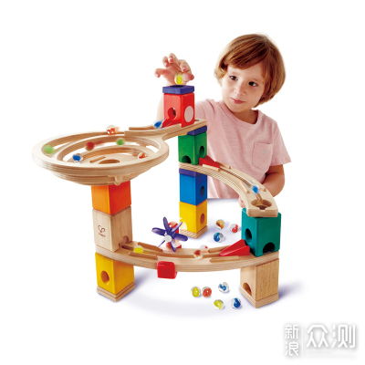 新奇益智玩具，激发孩子潜能的神奇工具