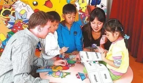 英语游玩，让孩子在游戏中自然学习语言