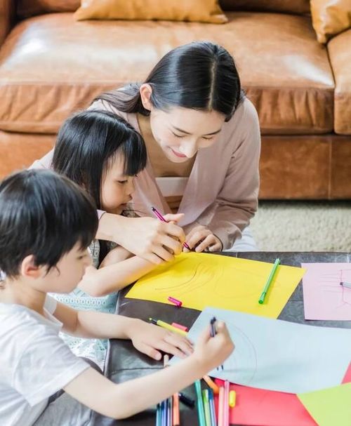 如何教育孩子理解金钱的价值，育儿专家的实用指南