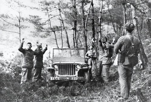 邓华传奇：从农家子弟到志愿军副司令的辉煌人生