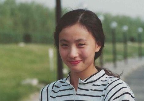 陶红演艺生涯全解析：从灵气小龙女到实力派演员的精彩蜕变