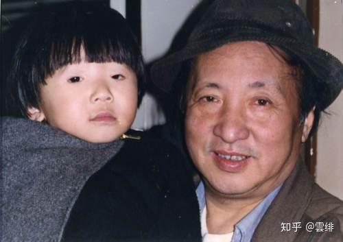 黄宏：从春晚小品到影视导演，揭秘他的艺术人生与经典作品