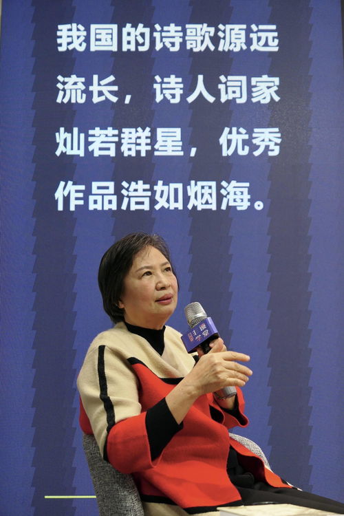 蒙曼如何用平实语言让千年诗词走进现代生活？历史智慧轻松解读