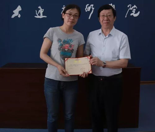 王惠：从教师家庭到AI领军人物的成长之路，揭秘她如何跨越传统与新兴领域的成功秘诀