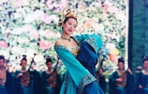 代乐乐演艺生涯全解析：从青涩到成熟的表演艺术与代表作品