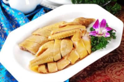 盐焗鸡：轻松在家复刻正宗客家美味，香气四溢营养健康