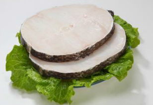 铁板烧烹饪技巧与起源：掌握高温快炒，享受美食表演的乐趣