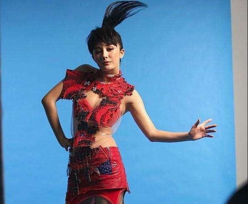 肖涵演艺生涯全解析：从执着追梦到演技突破的成长之路