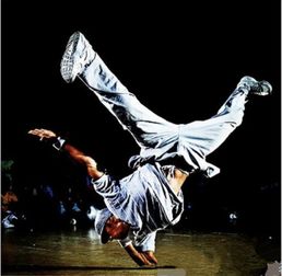 街舞种类全解析：从Breaking到Hip-hop，轻松入门找到适合你的舞蹈风格